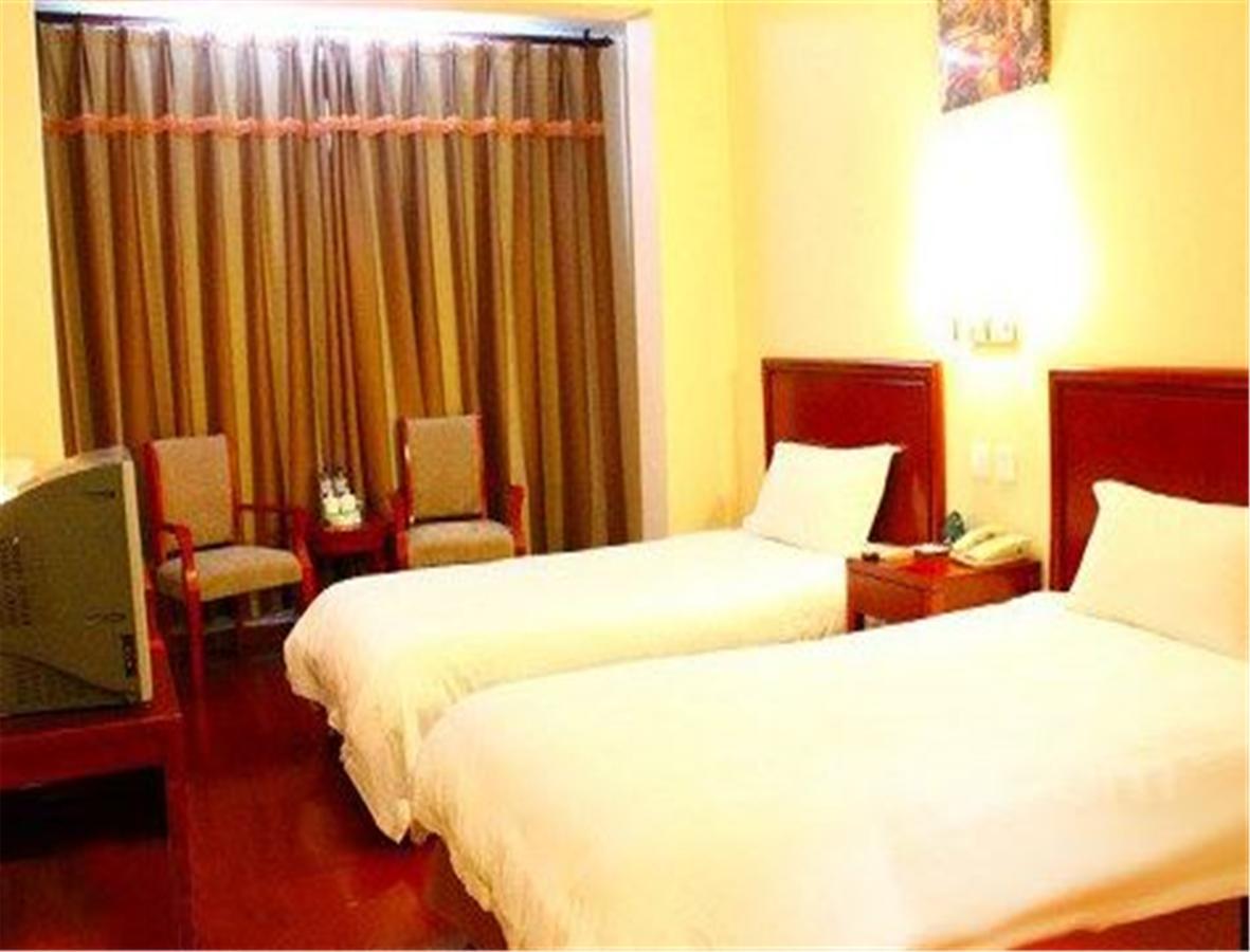 Greentree Inn Shandong Qingdao Railway Station Zhanqiao Yacht Wharf Express エクステリア 写真